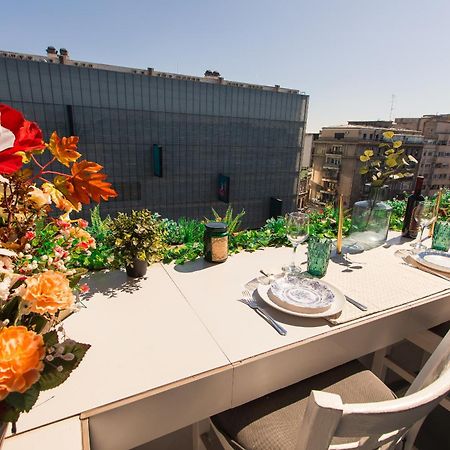 Old Town Apartment With Amazing View From The Balcony 부쿠레슈티 외부 사진